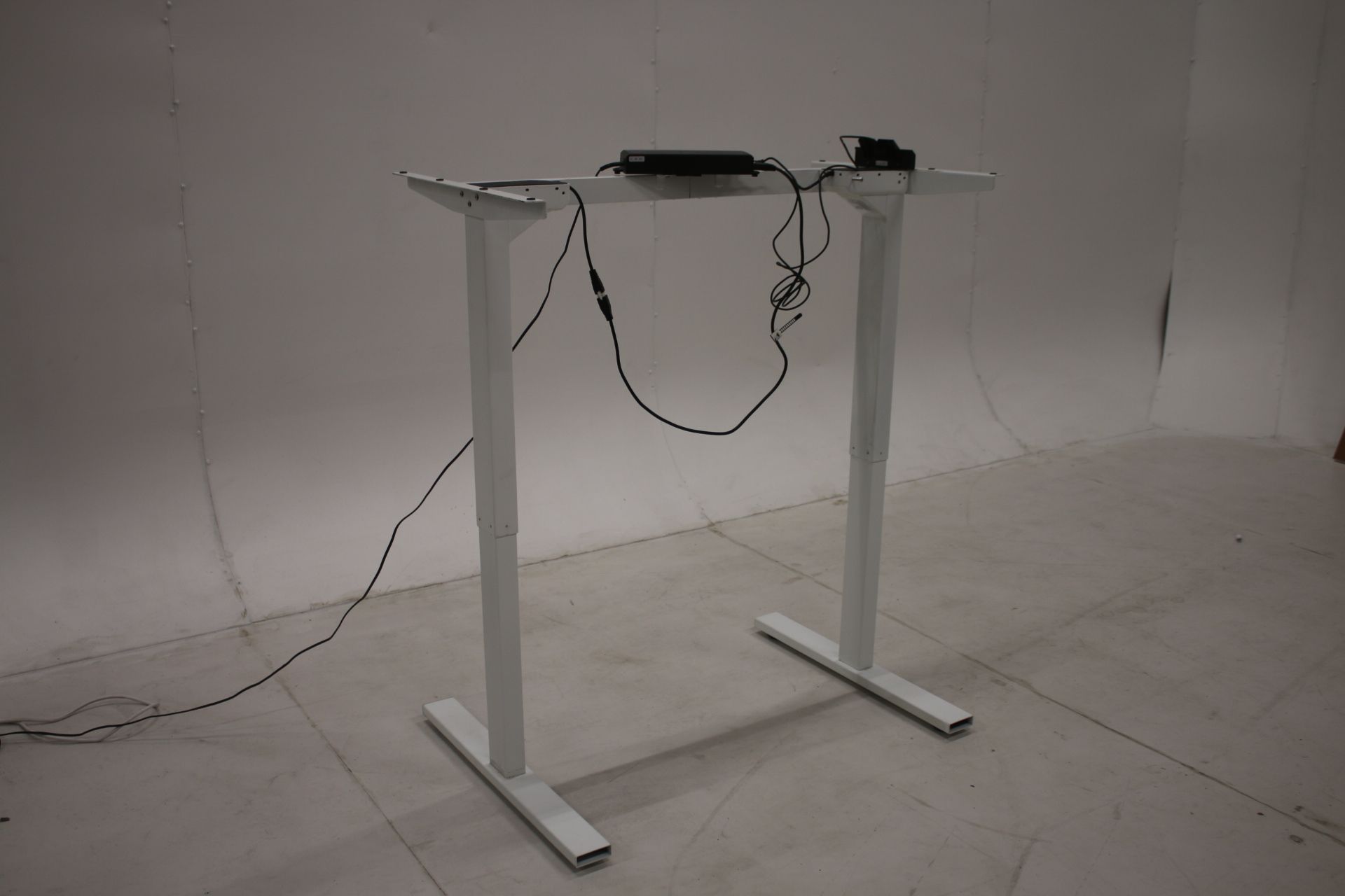 Image 6/9