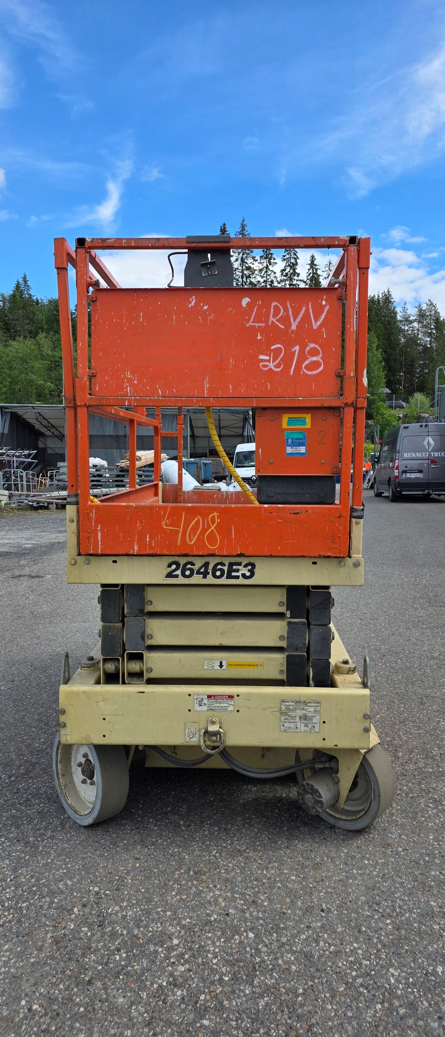 Image 2/11