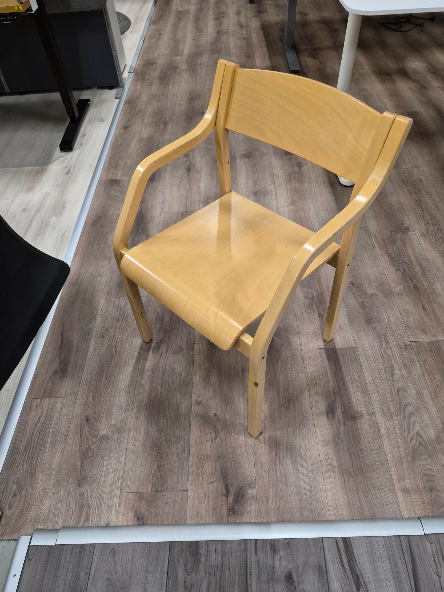 Image 1/2