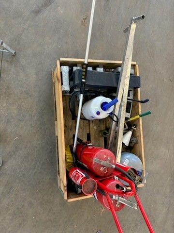 Image 3/15