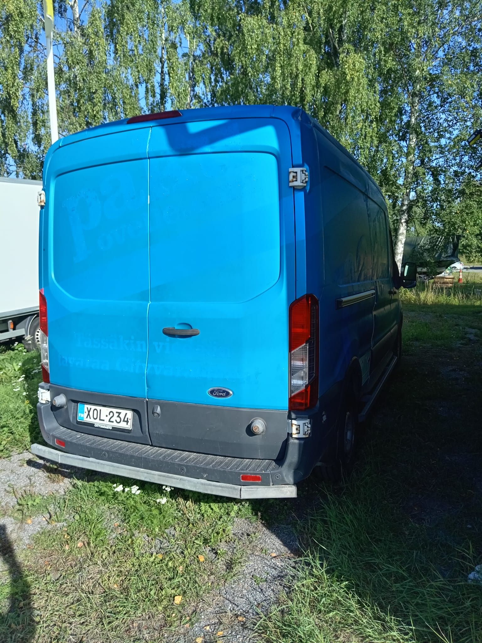Image 4/8