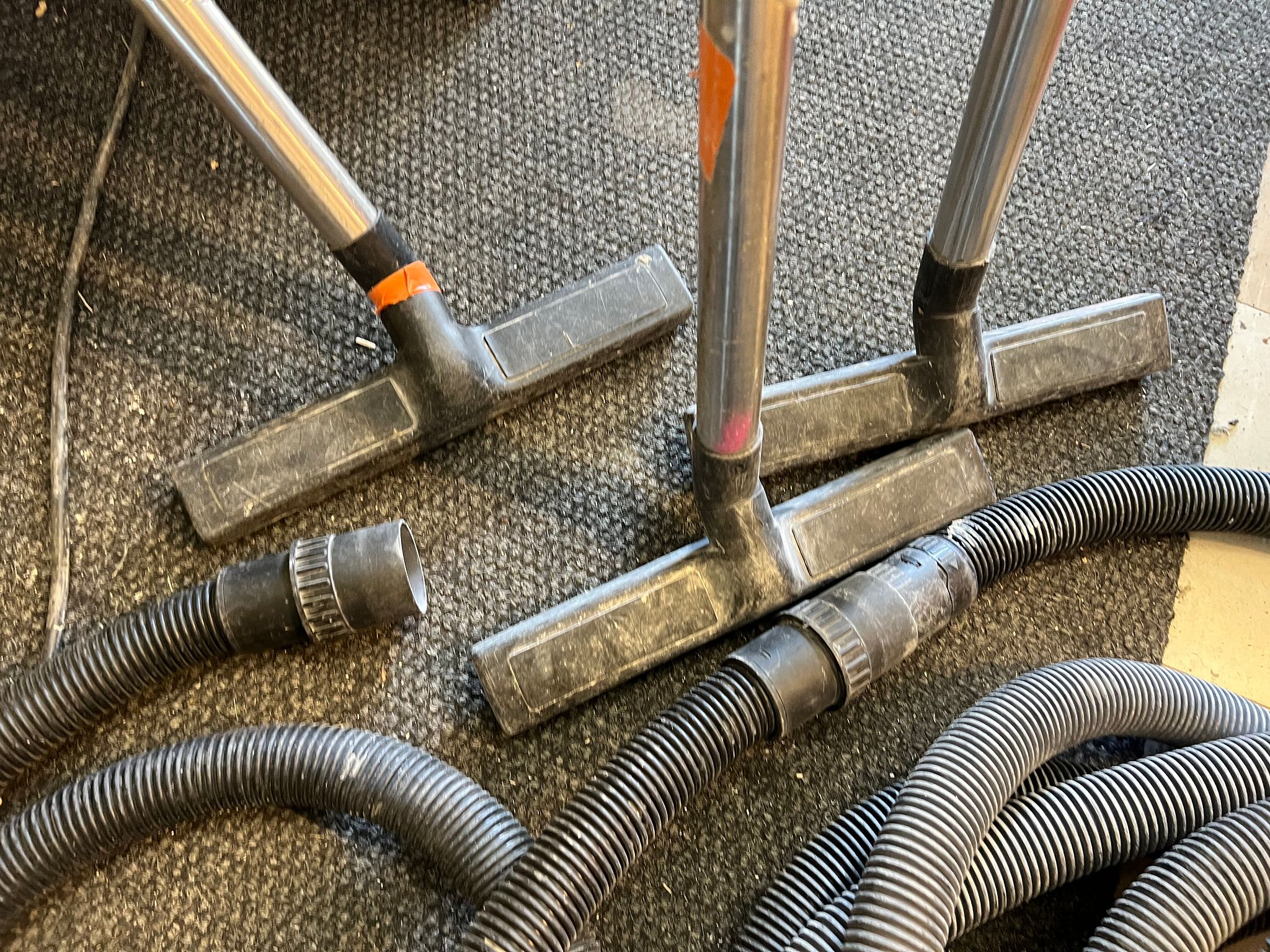 Image 7/10