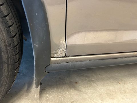 Image 19/49
