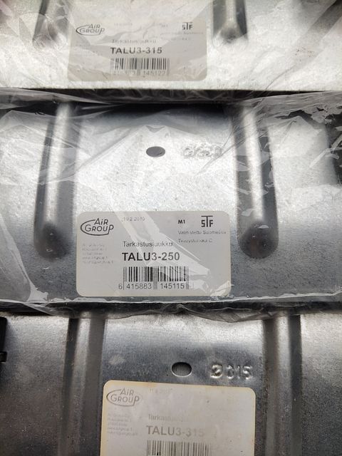 Image 9/14