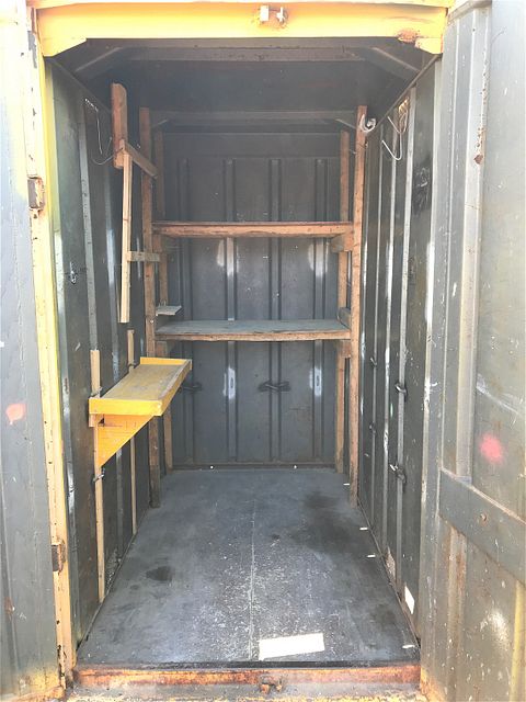 Image 2/3
