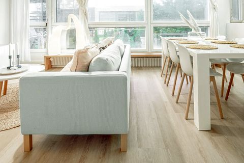 Image 3/5