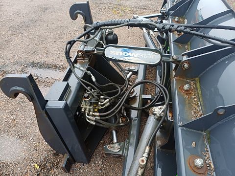 Image 2/5