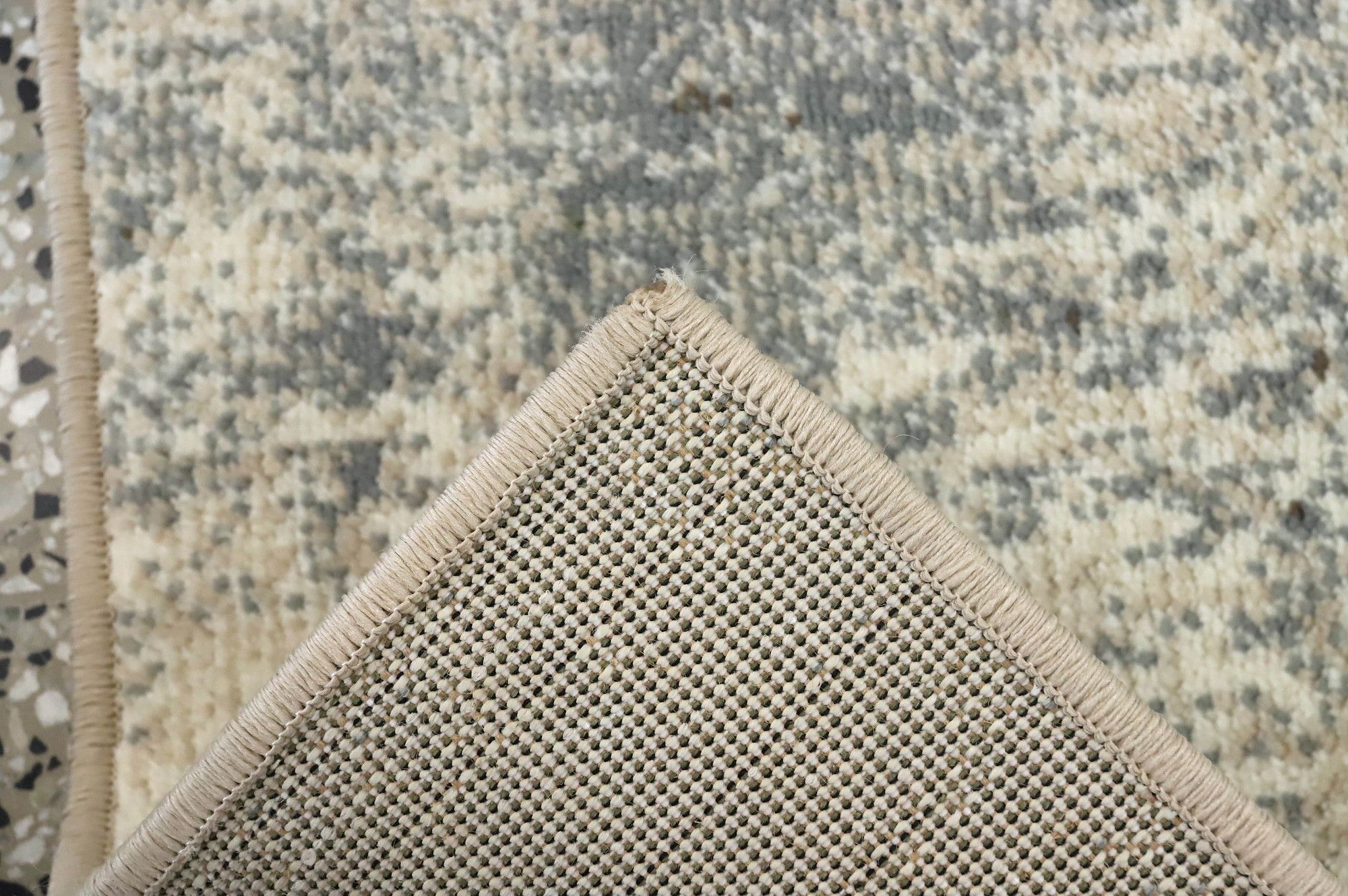 Image 5/5
