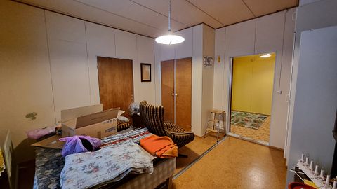 Image 22/38