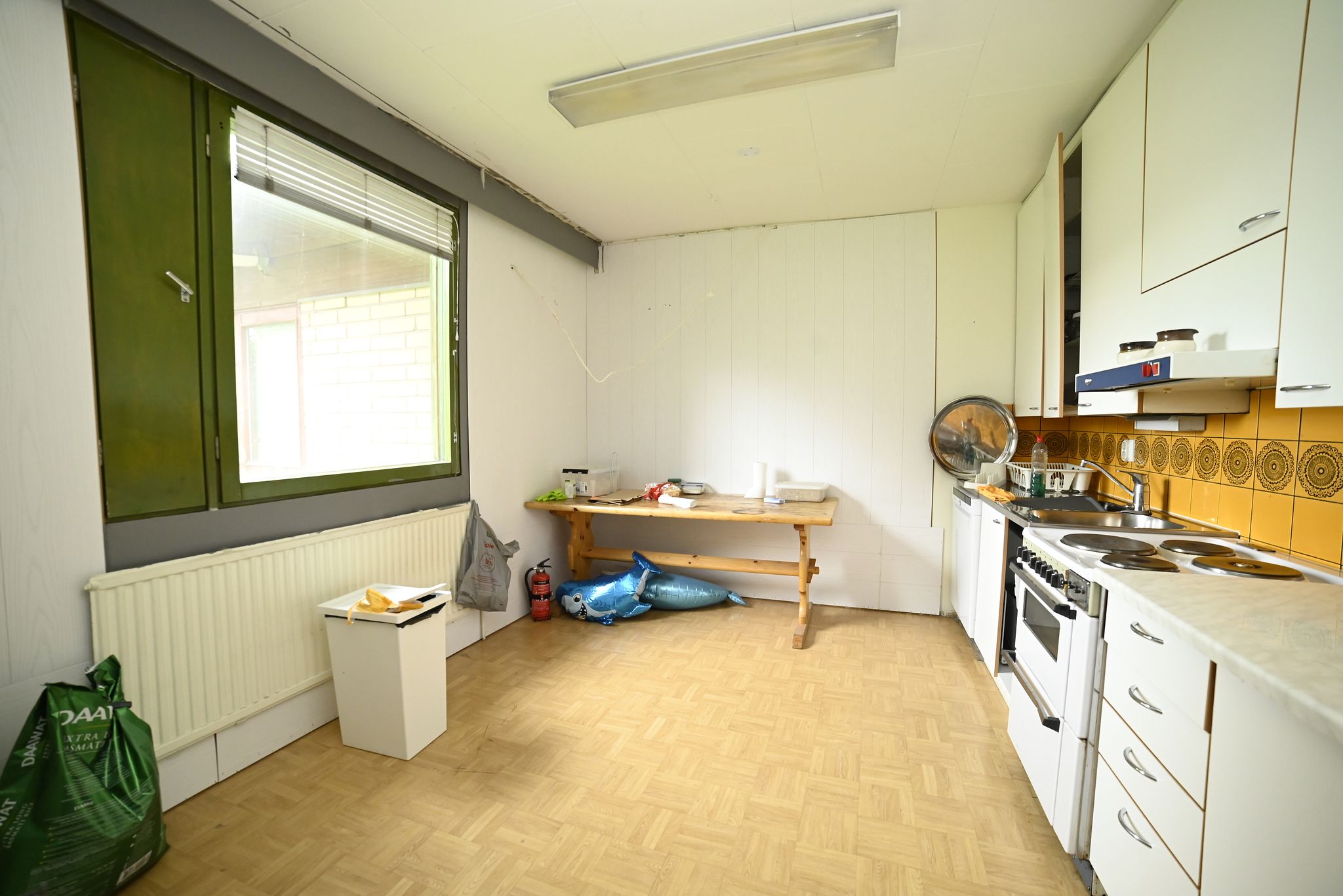 Image 25/36