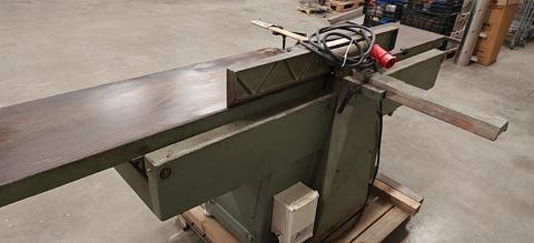 Image 3/4