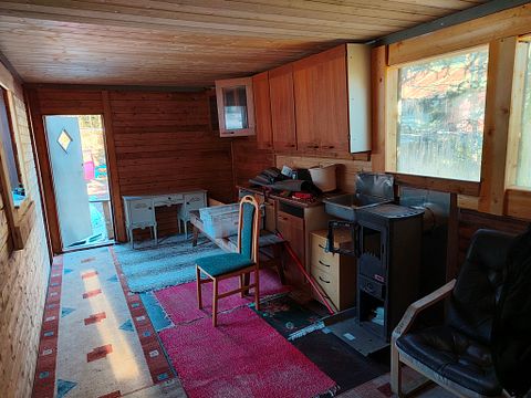 Image 11/23