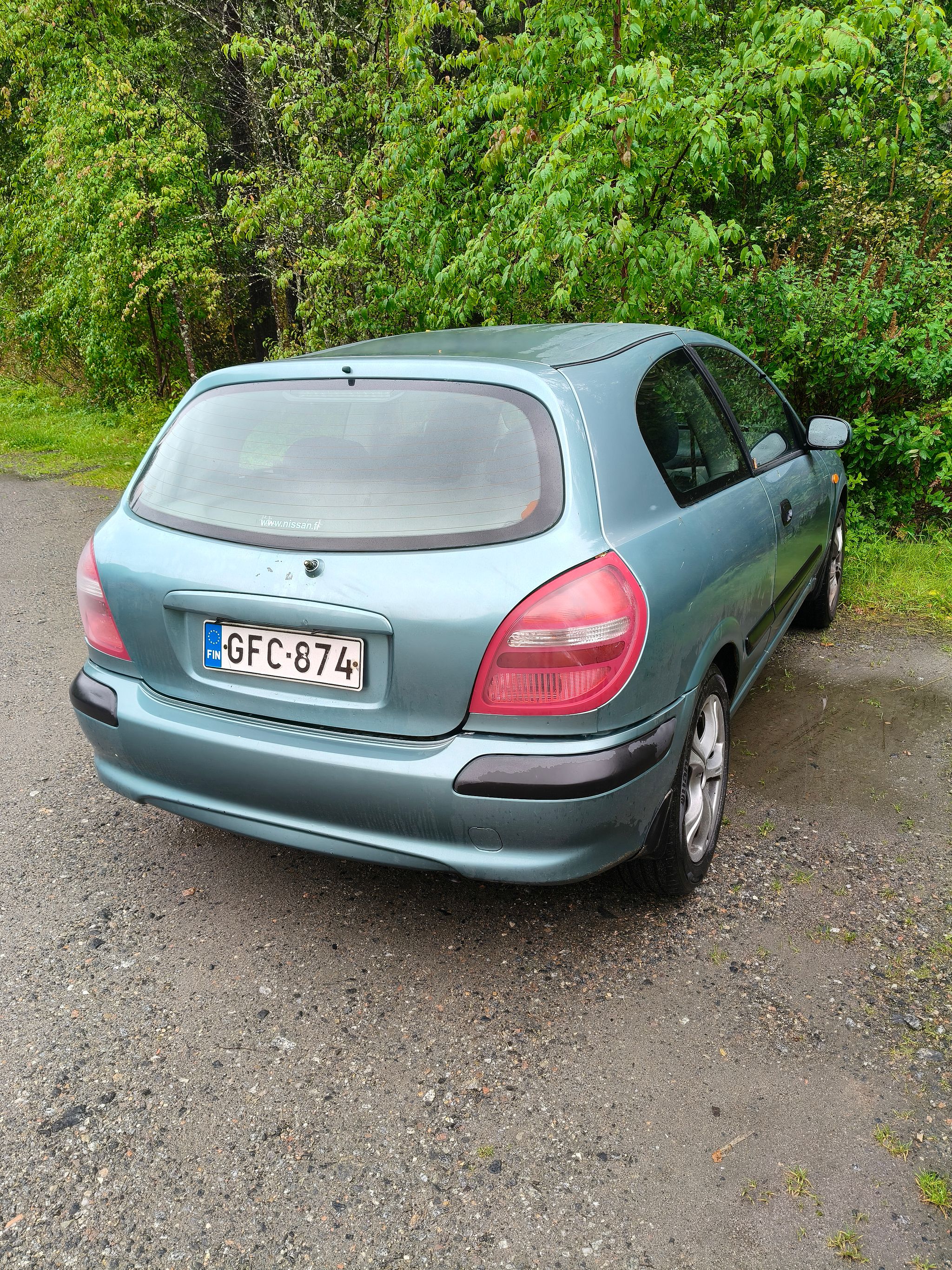 Image 4/10