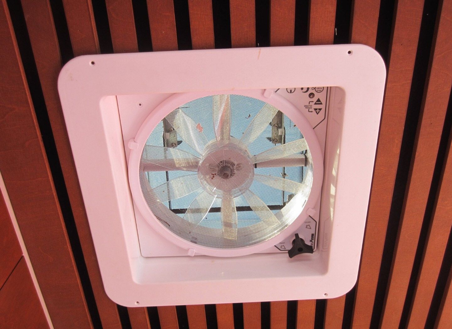 Image 21/28
