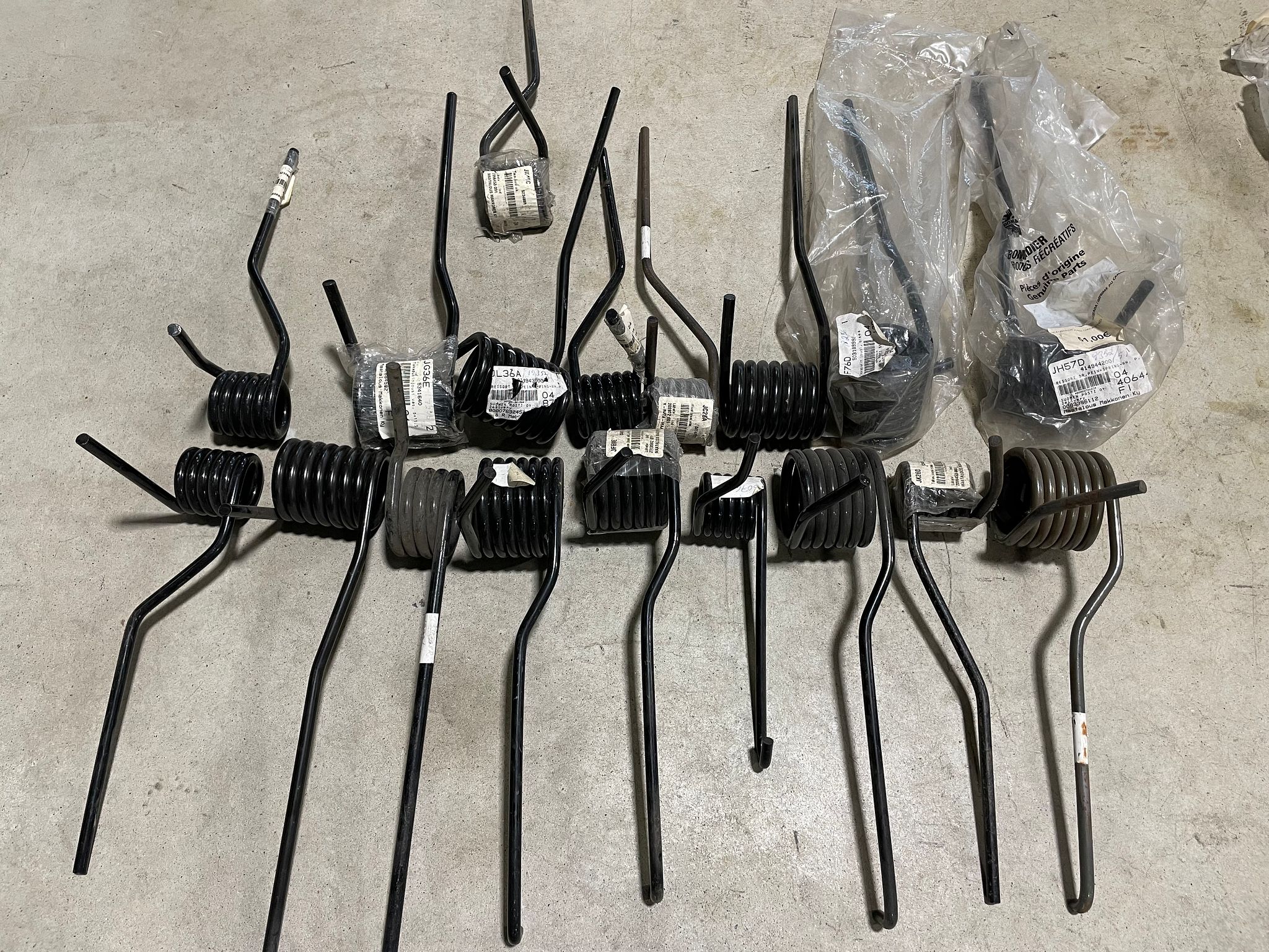 Image 1/4