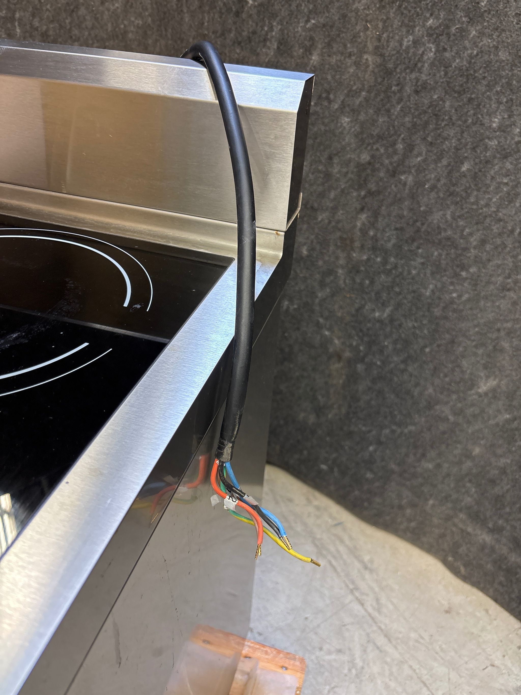 Image 5/7