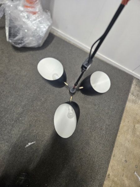 Image 5/15