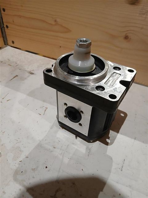 Image 5/5