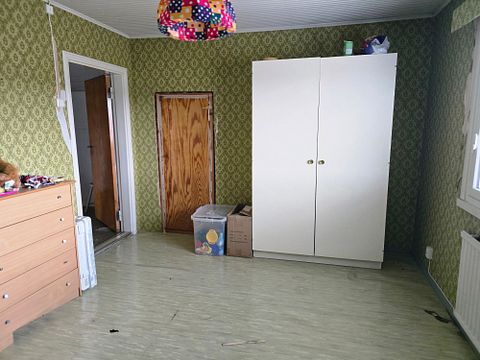 Image 32/38