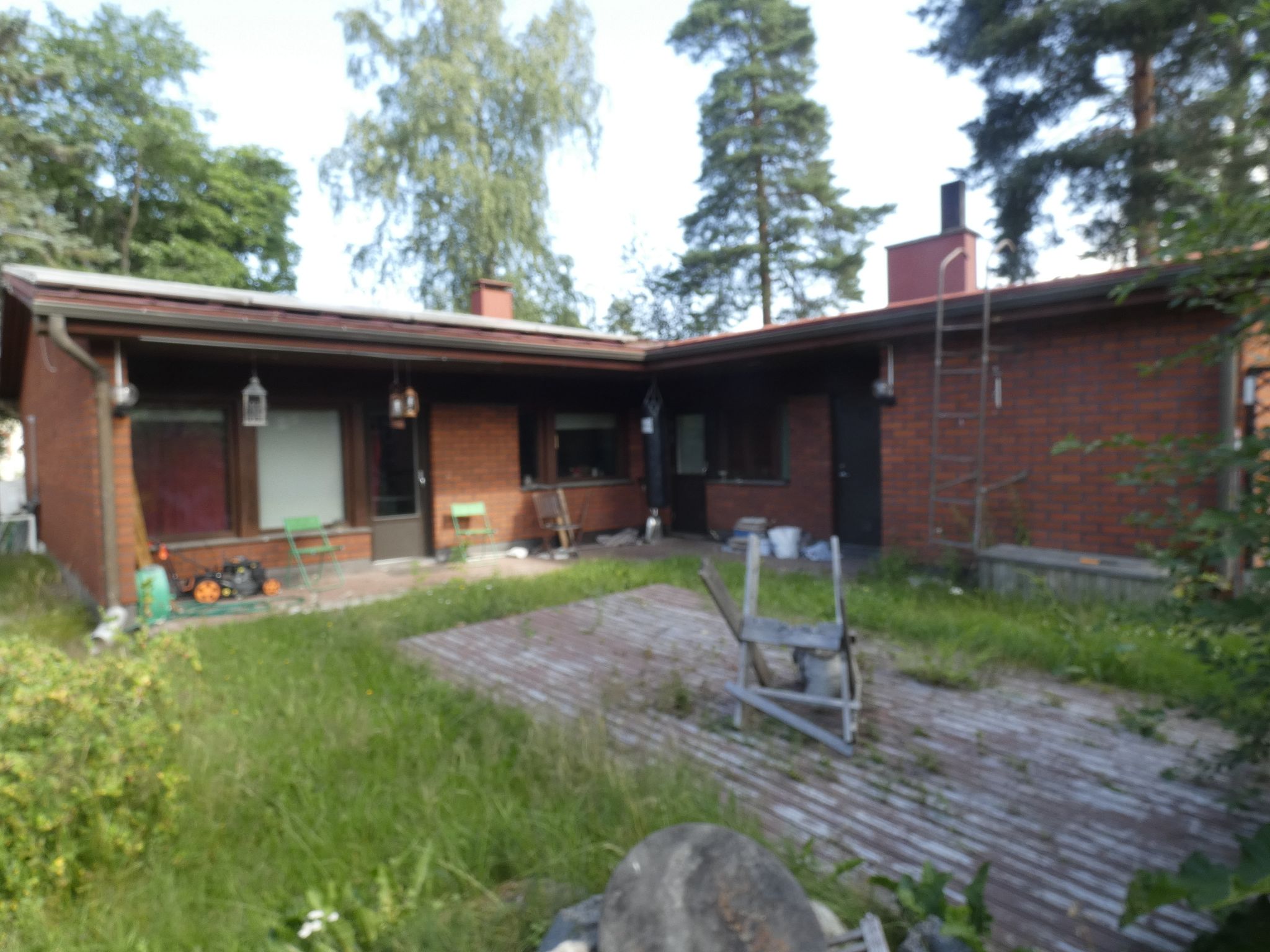 Image 1/38