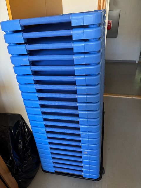 Image 2/2