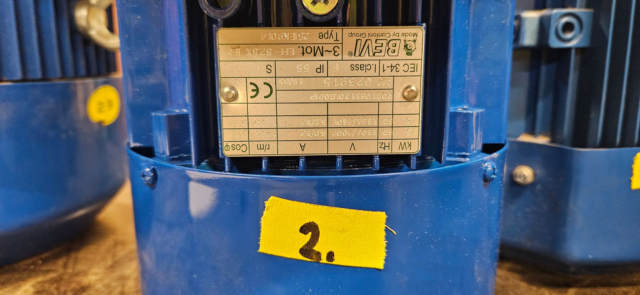Image 1/2