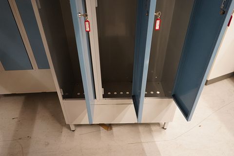 Image 7/9