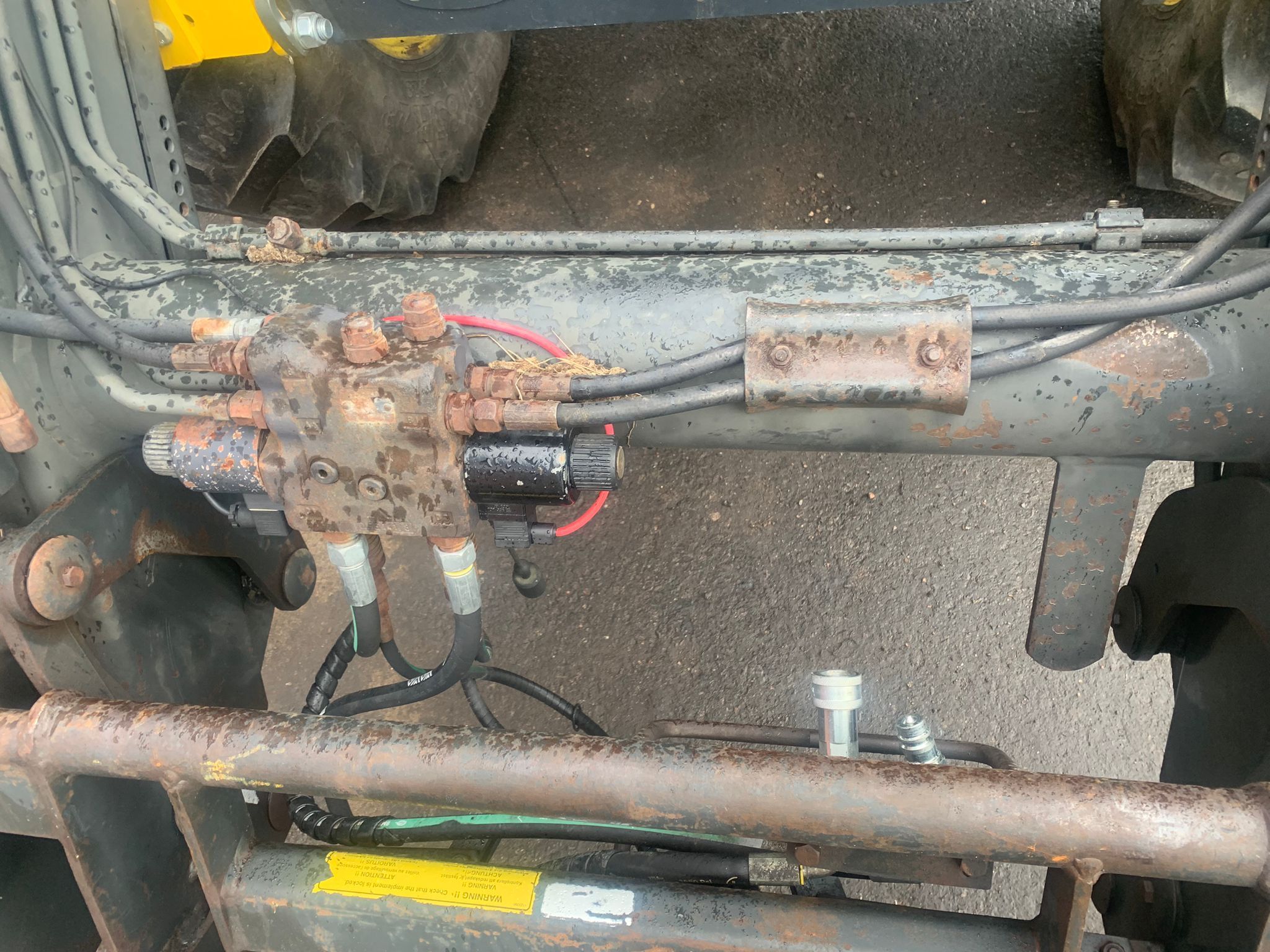 Image 6/10