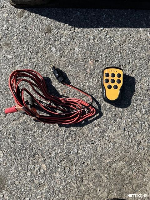 Image 5/7