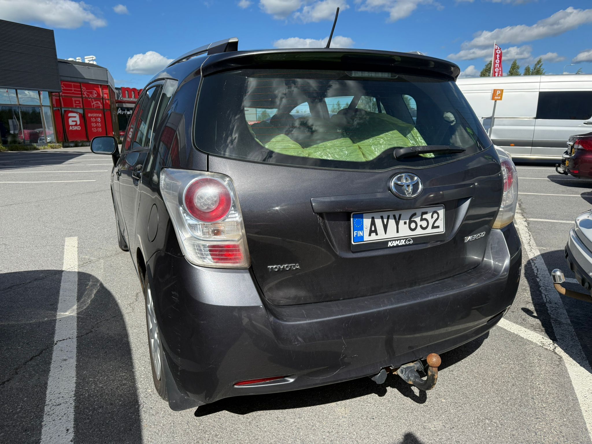 Image 2/21