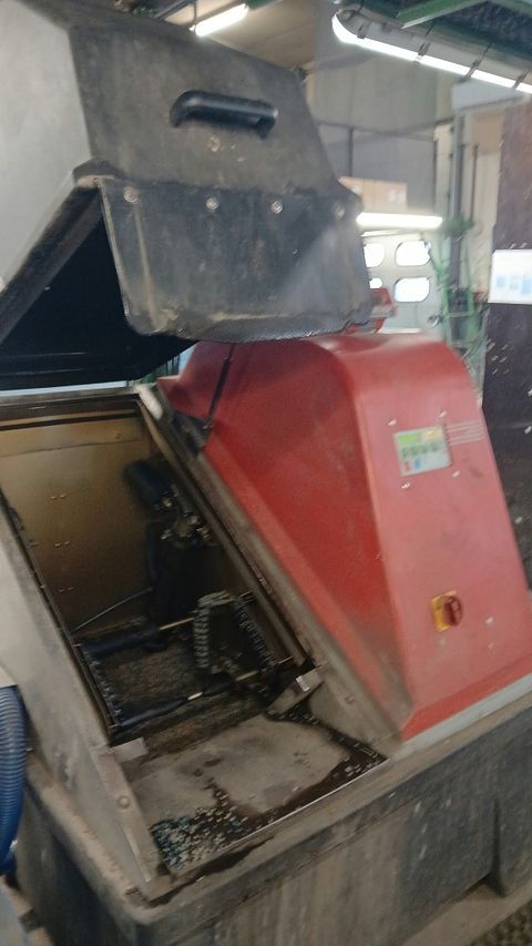 Image 2/6