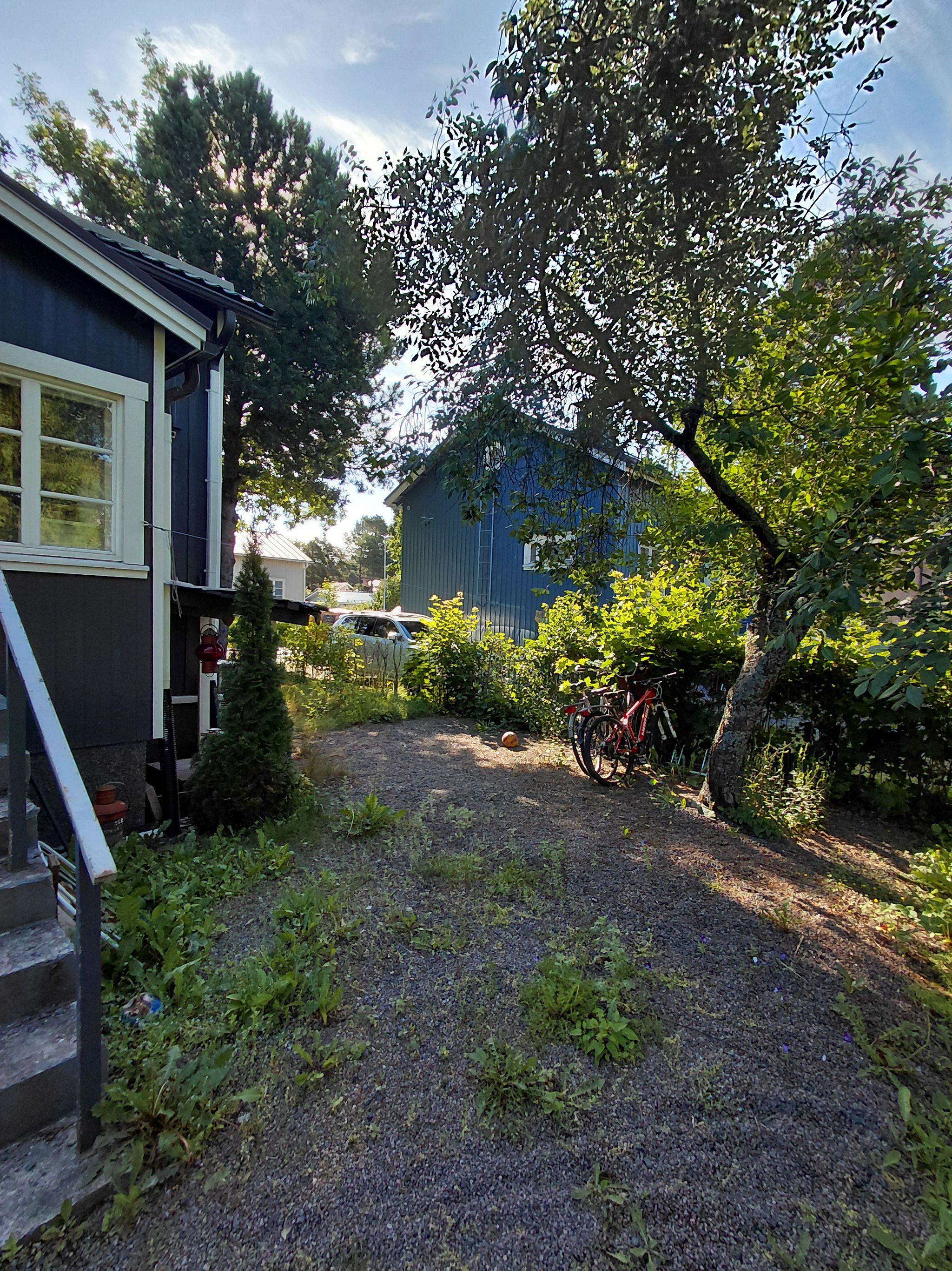 Image 7/67