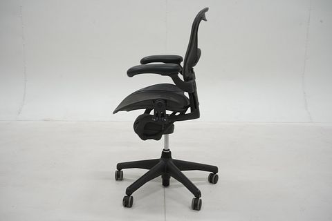 Image 5/9