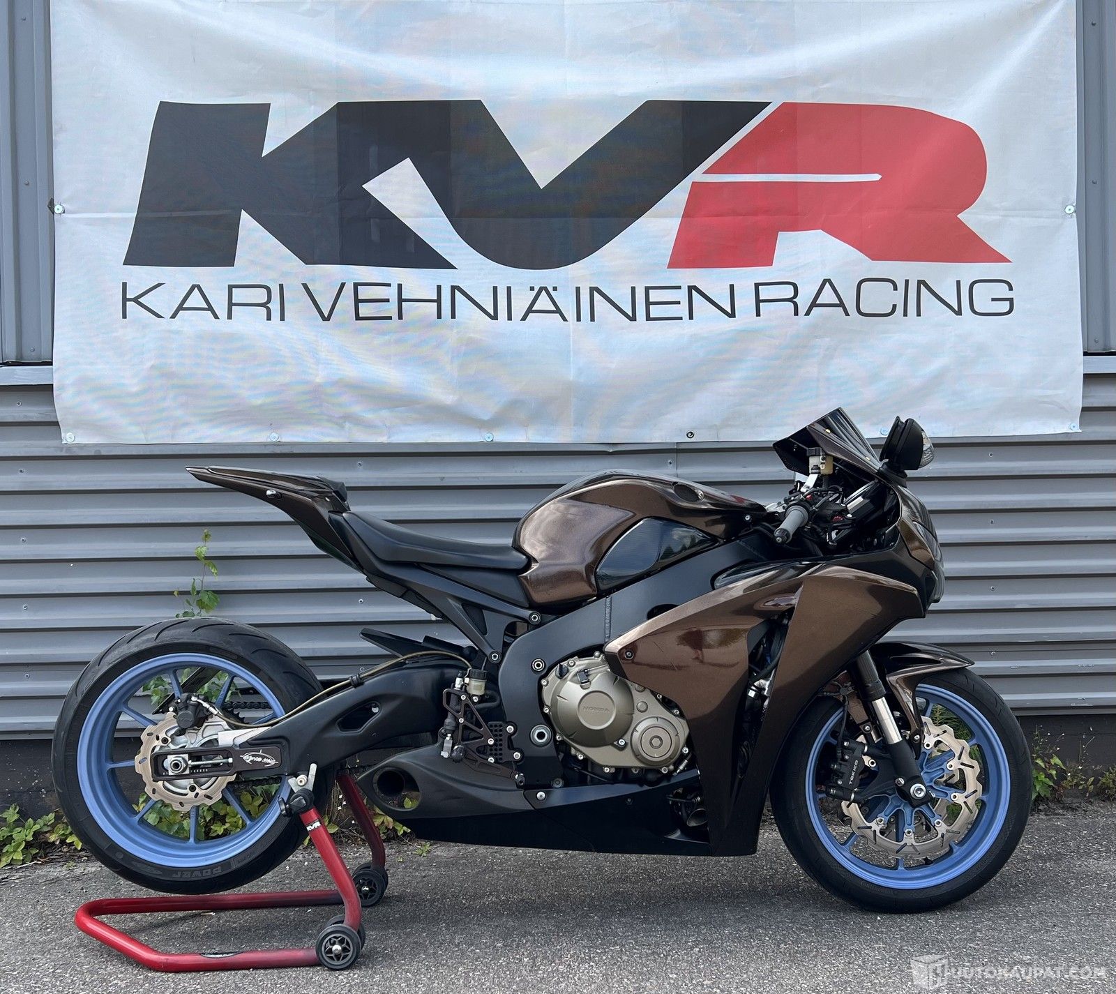 Cbr 1000 turbo on sale