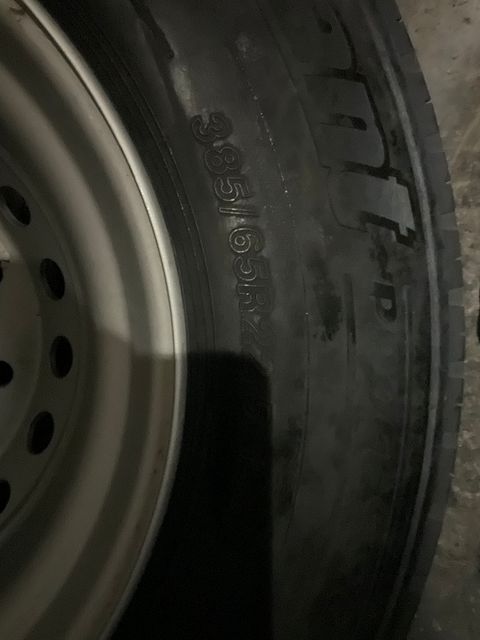 Image 5/7