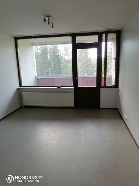 Image 5/19