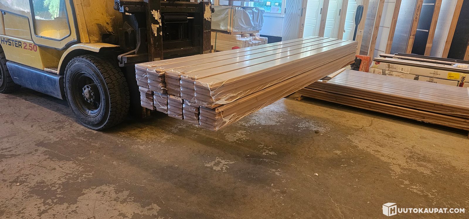 94jm 8m2 26x92 HLL TD PP lämpökäsitelty lattiamänty AB