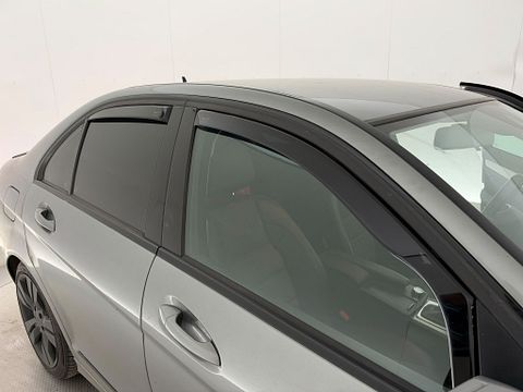 Image 23/30