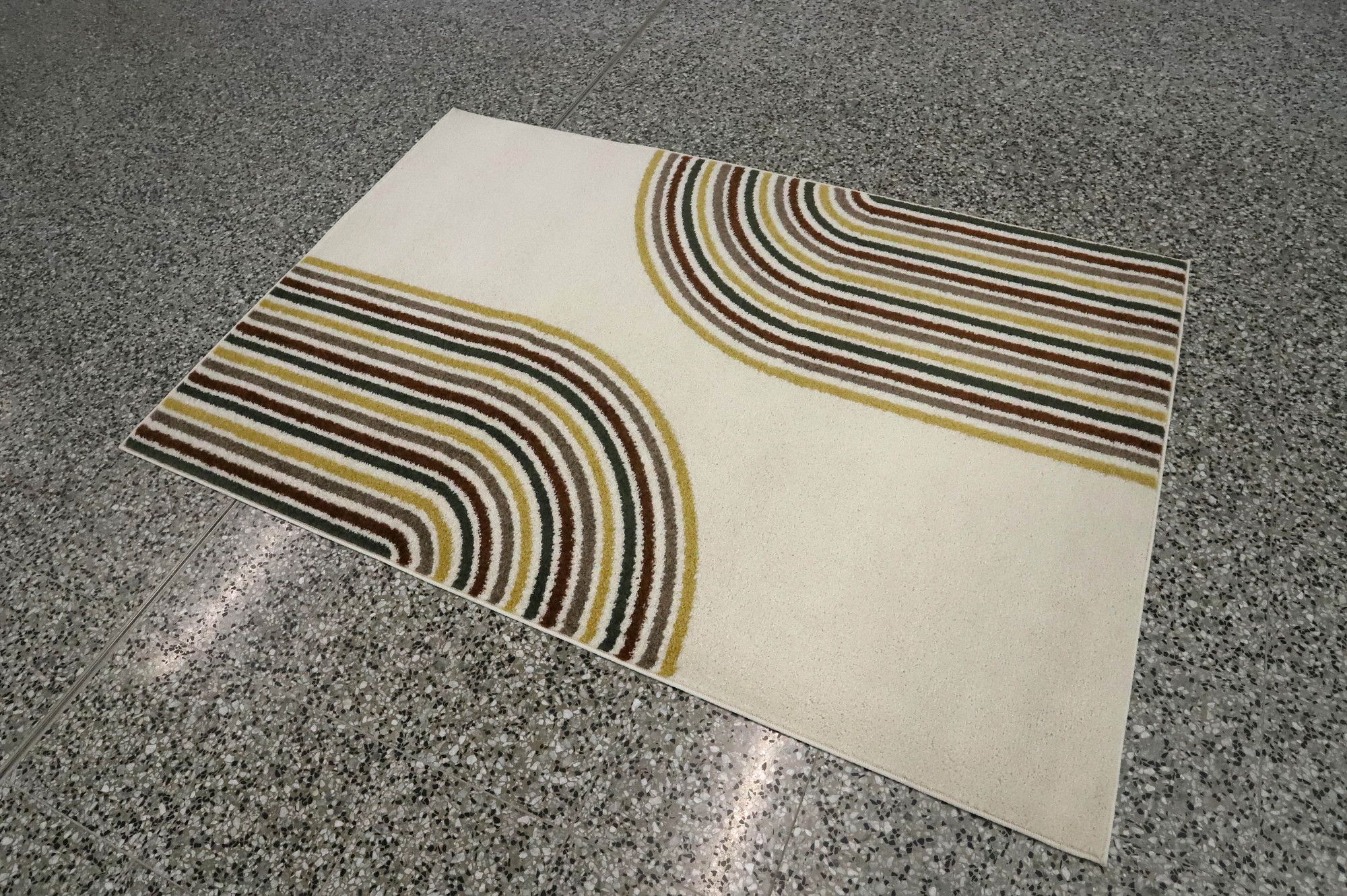 Image 1/6