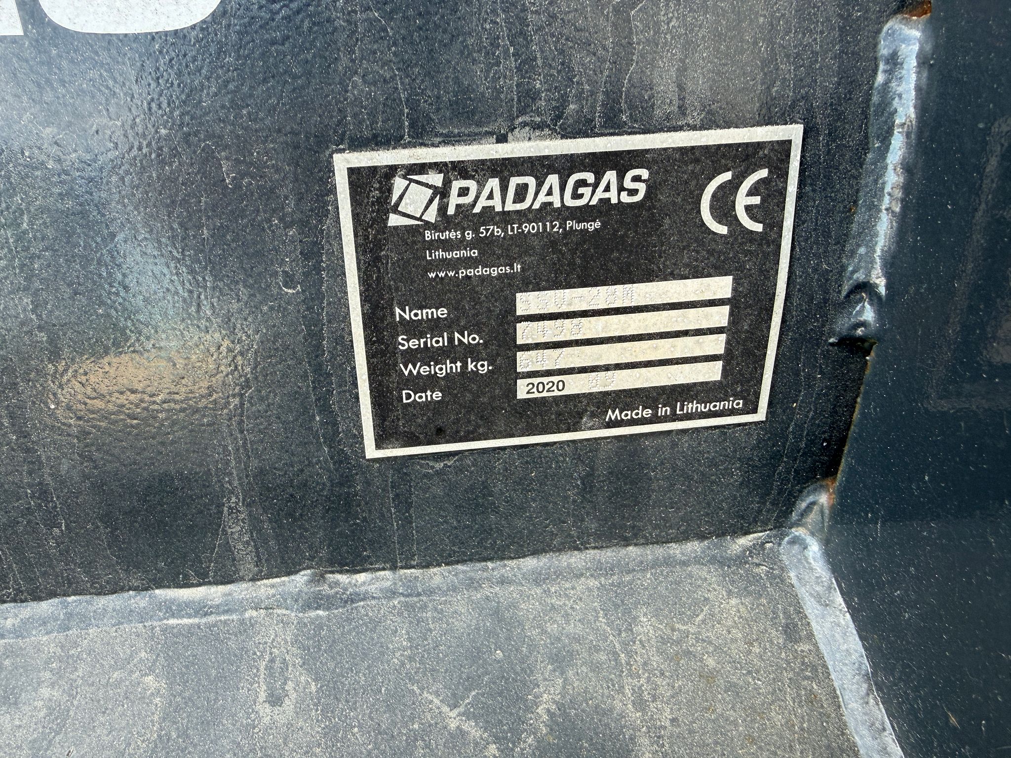 Image 4/8