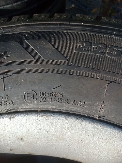 Image 4/4