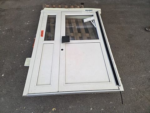 Image 1/1