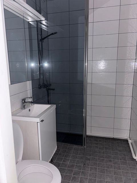 Image 5/11