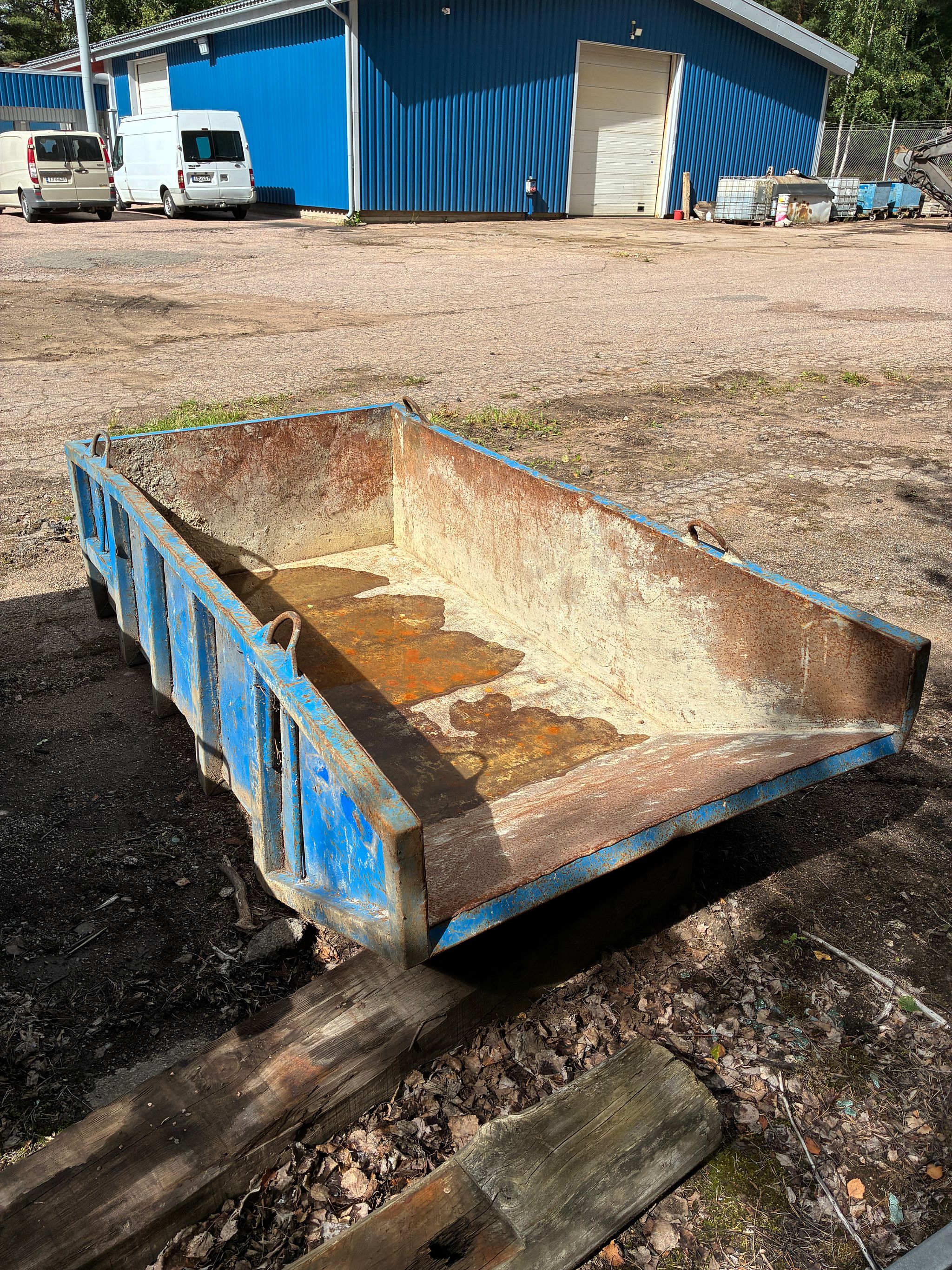 Image 3/4