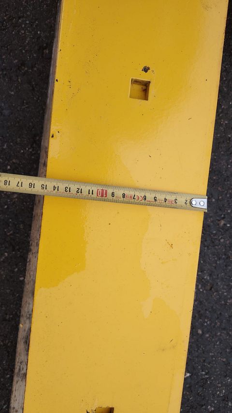 Image 6/6