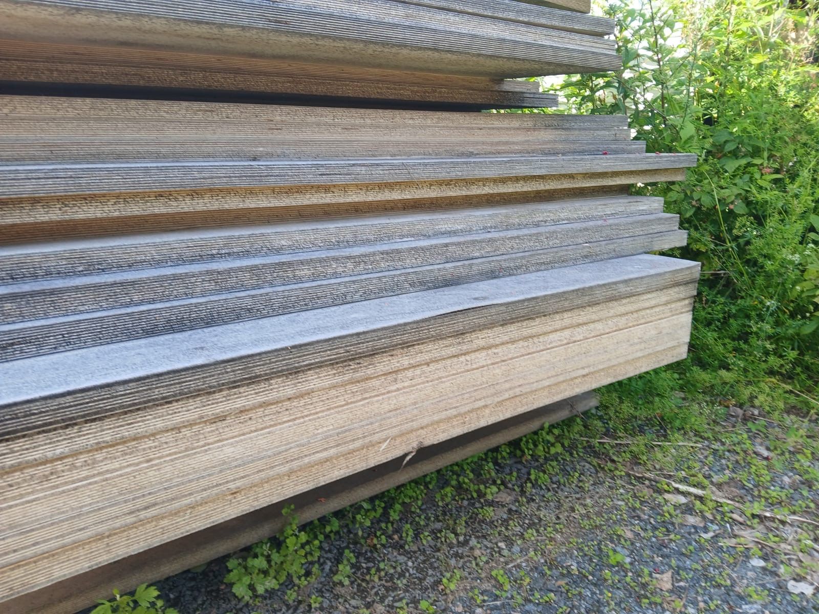 Image 2/7