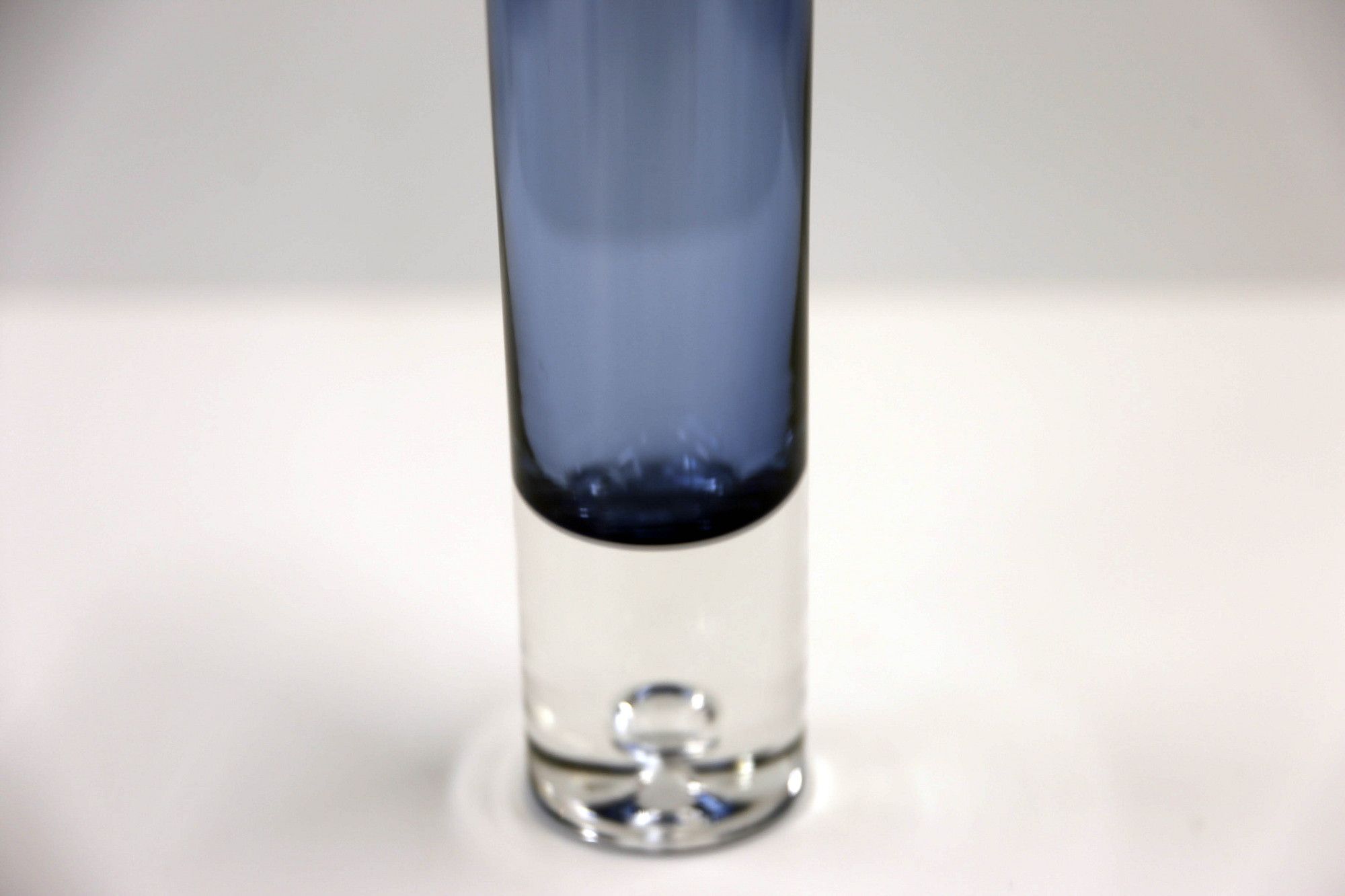 Image 4/8