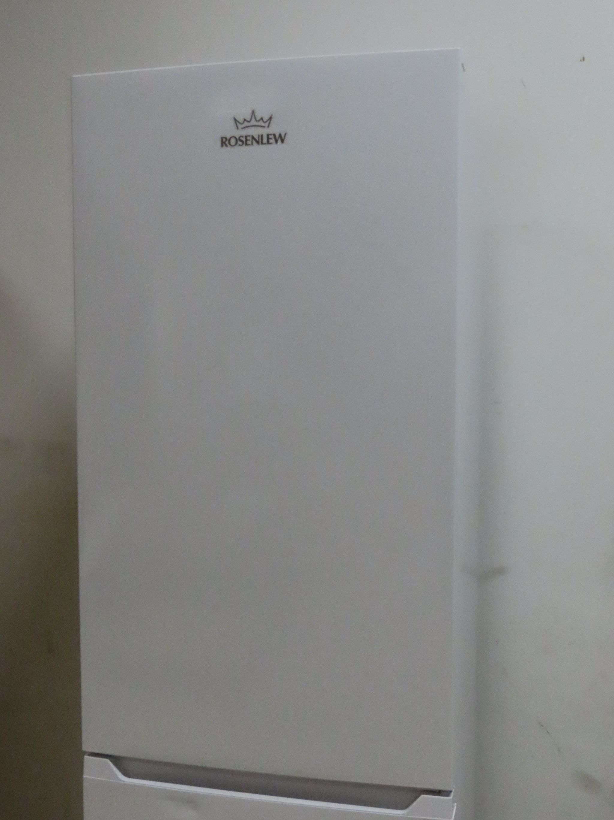 Image 2/4