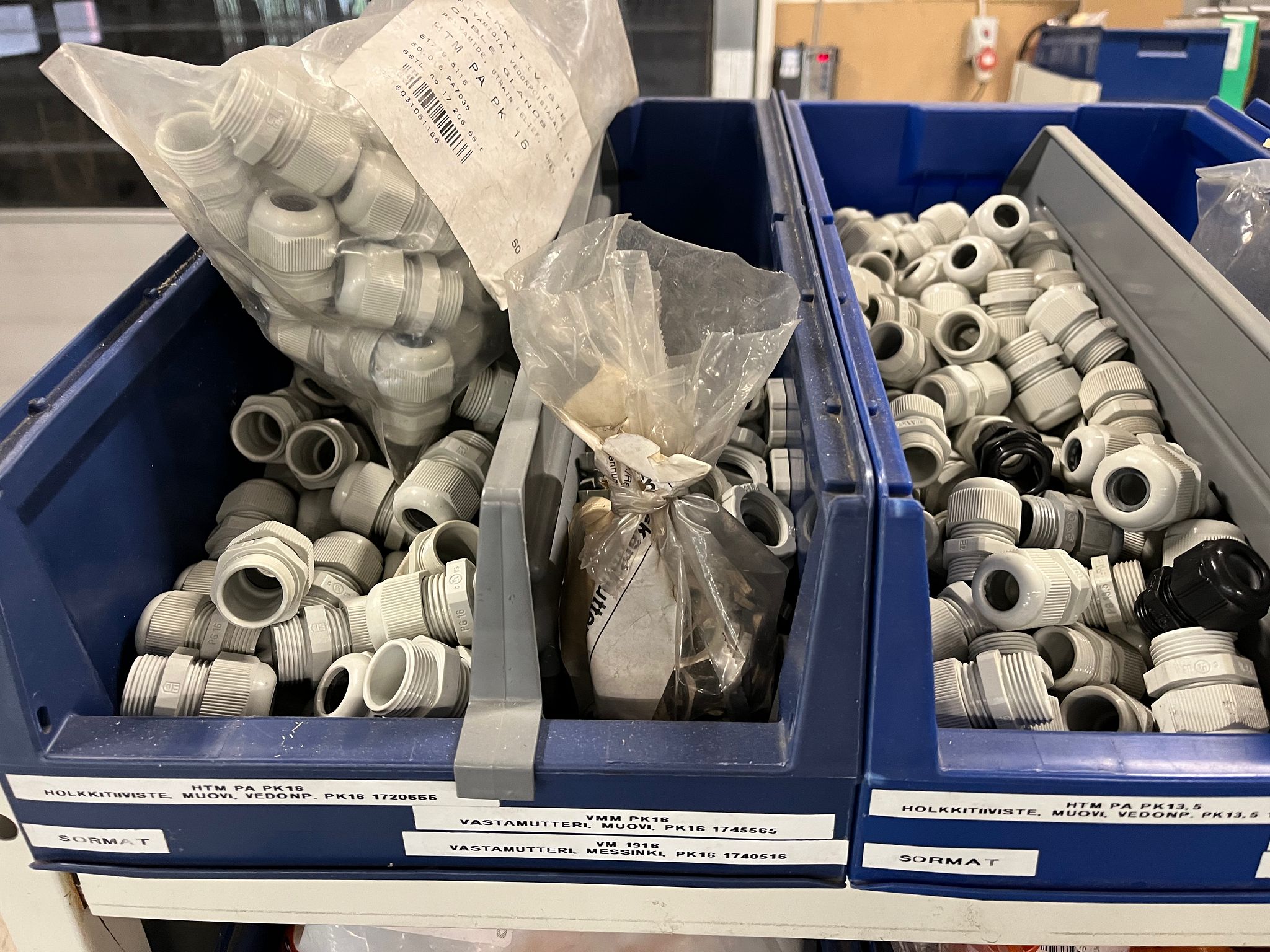 Image 3/39