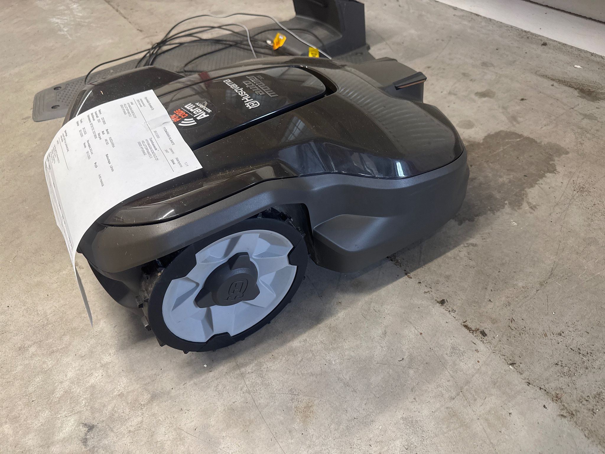 Image 6/10